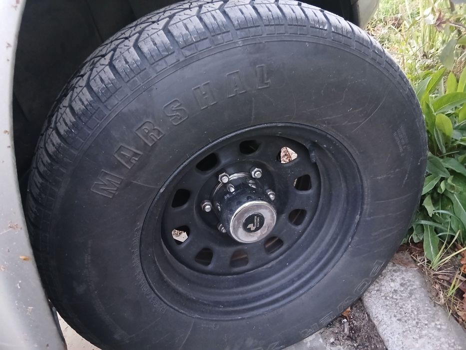 Минусови джанти 6×139,7 с гуми 265/70/15