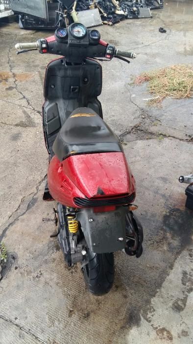 Malaguti-F12-50-На части