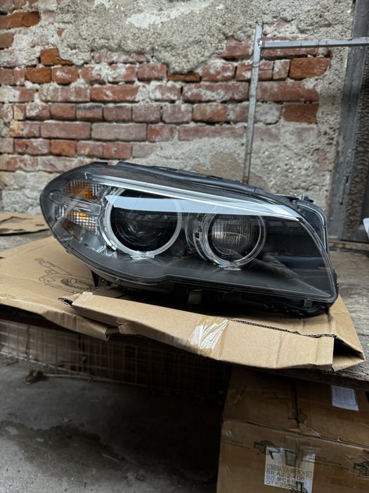 Far dreapta Bi-xenon adaptiv Bmw seria 5 F10 F11 facelift 2014 - 2016