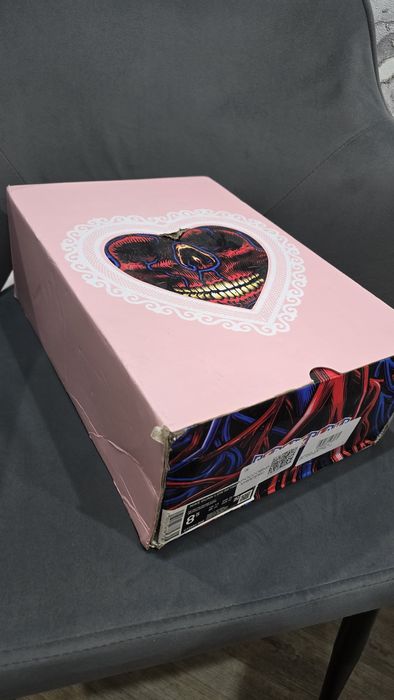 кроссовки nike sb dunk strange love