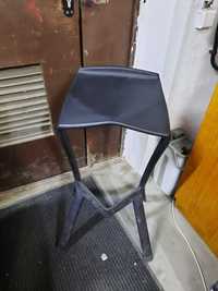 Барный стул (пластик)