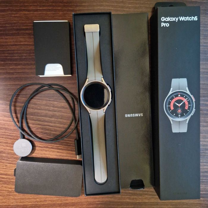 Смарт часовник Samsung - Galaxy Watch5 Pro, 45mm, GRAY TITANIUM