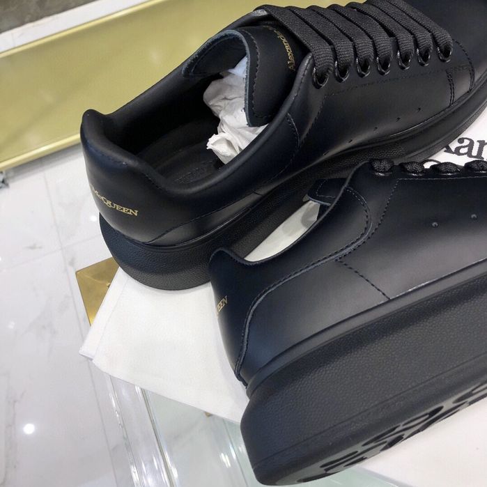 Alexander McQueen calitate premium