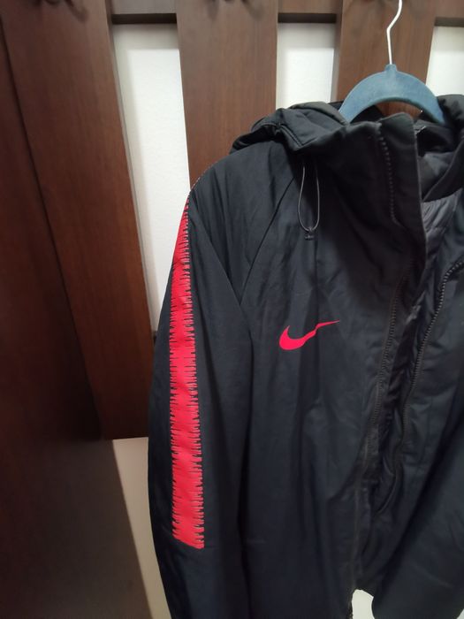 Geaca nike iarna