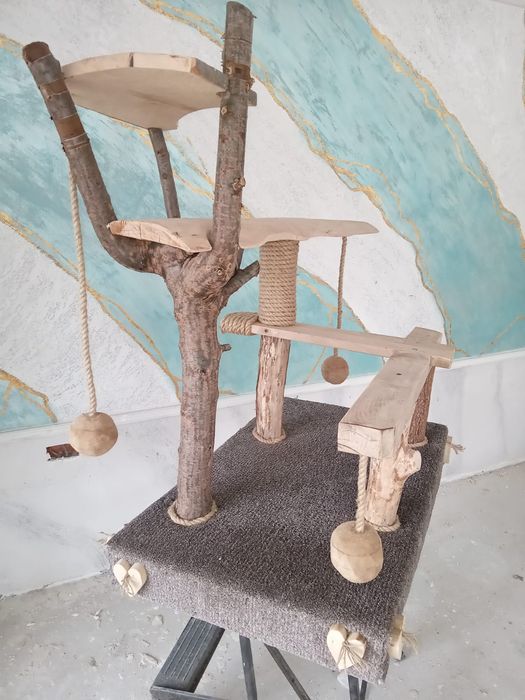 Jucărie pentru pisici