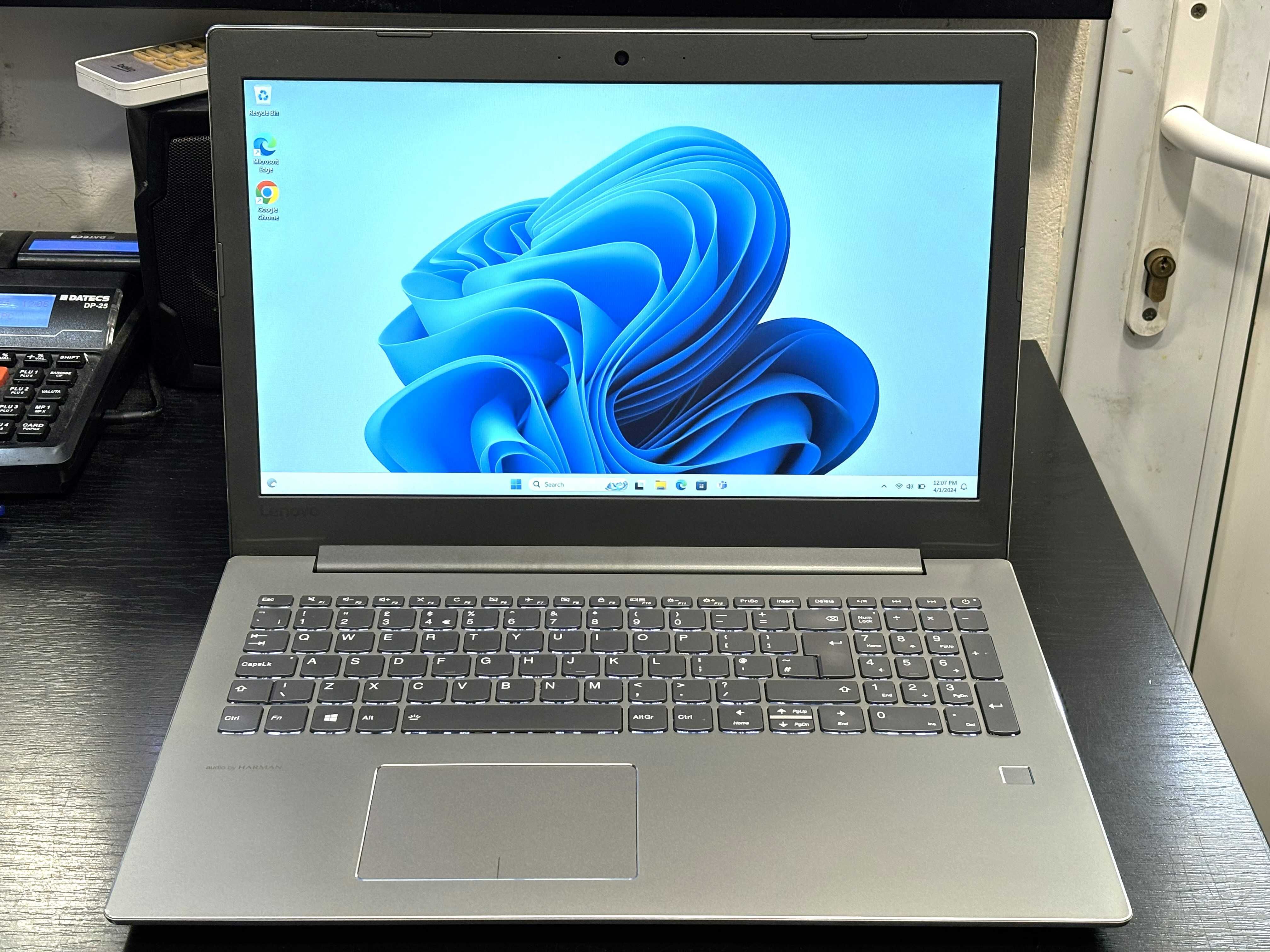 Hope Amanet P8 Laptop Lenovo Ideapad 520 Intel Core i5