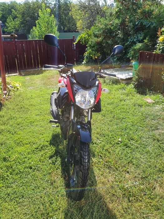 Motocicleta Yamaha de 125