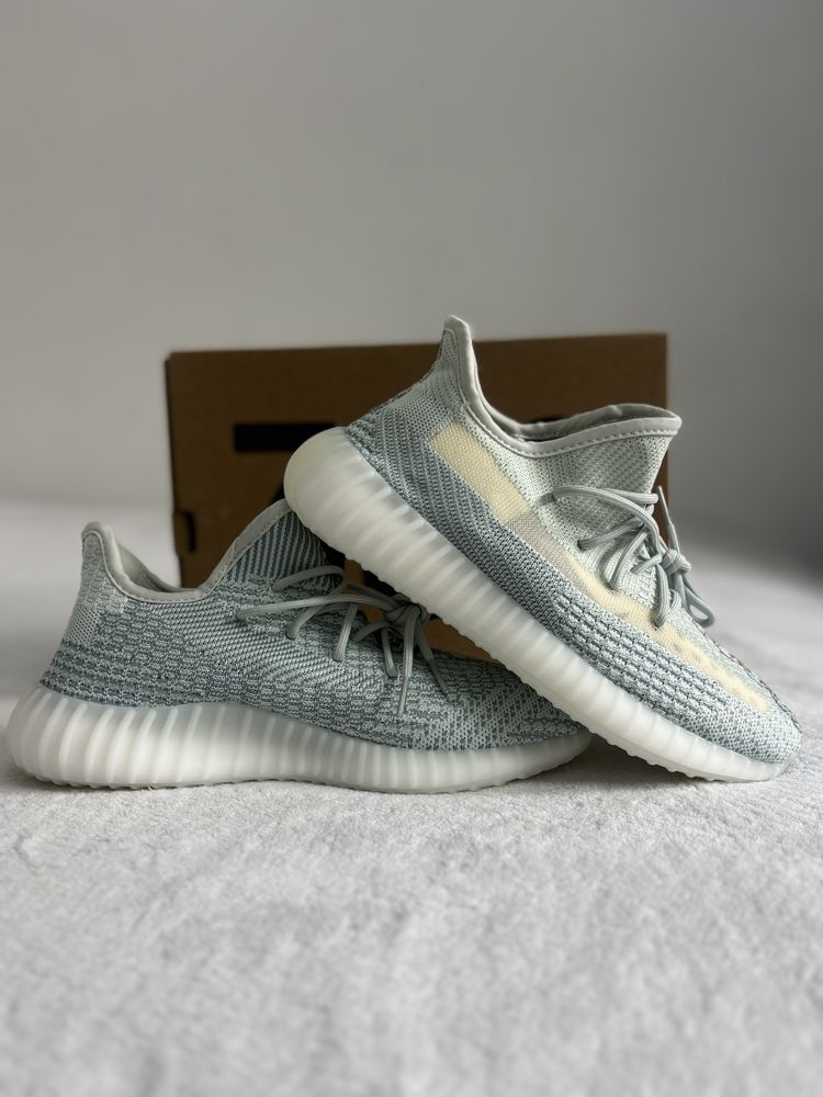 Adidas Yeezy Boost 350 V2 Cloud White
