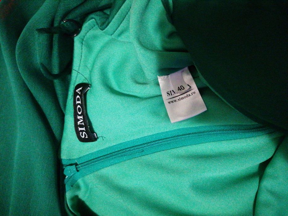 Rochie ocazie verde. Simoda. Mărimea 40
