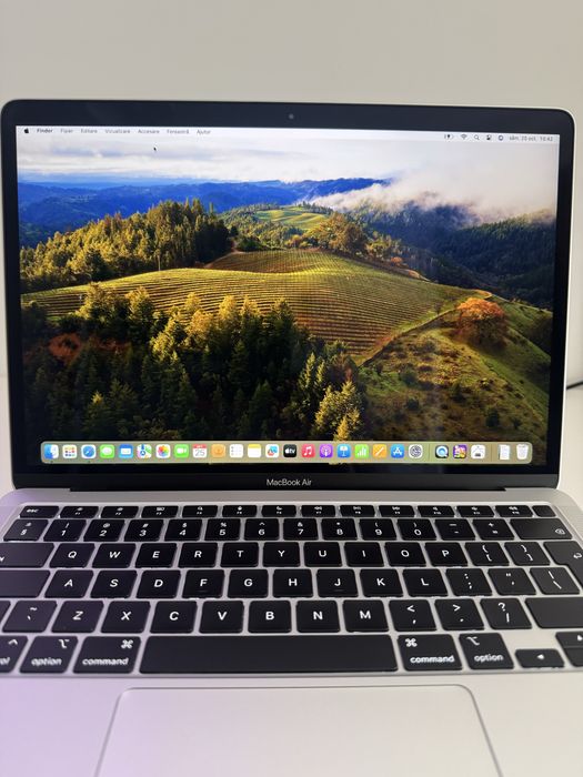 MacBook Air 13 IMPECABIL, CA NOU, 7 cicluri de incarcare, Baterie 100%