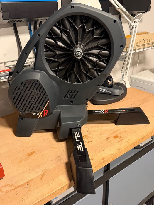 Elite Direto XR  - smart indoor trainer