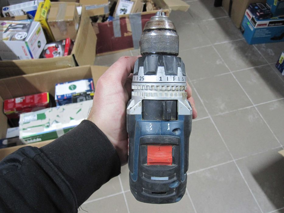 Masina de gaurit si insurubat Bosch Proffesional GSR 18V-150 C