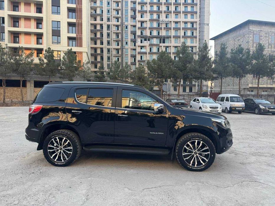 продаётся Автомобиль