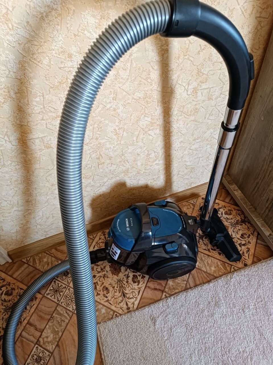 пылесос Bosch Serie 2 BGS05A220