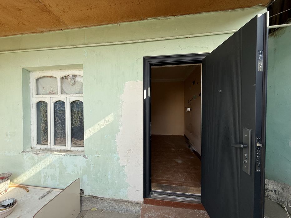 Baxt shaxar markazida uy zudlik bilan sotiladi