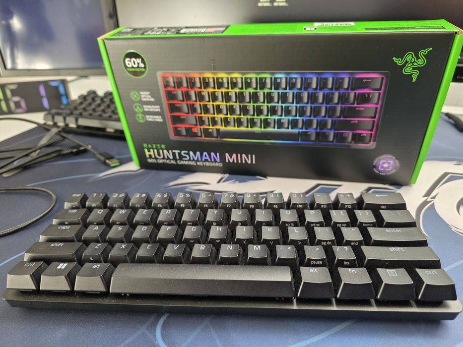 Клавиатура Razer Huntsman MINI 60%