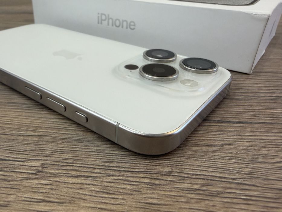 iPhone 15 Pro 256GB