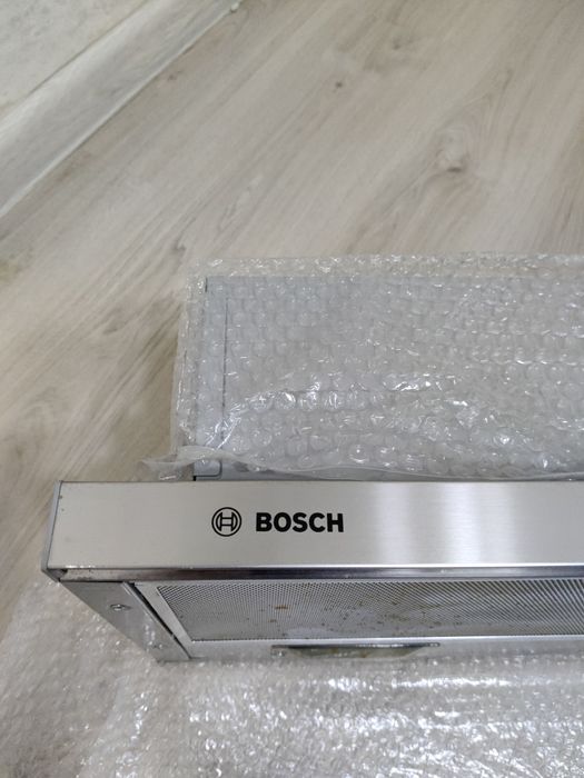 Вытяжка Bosch металлическая
