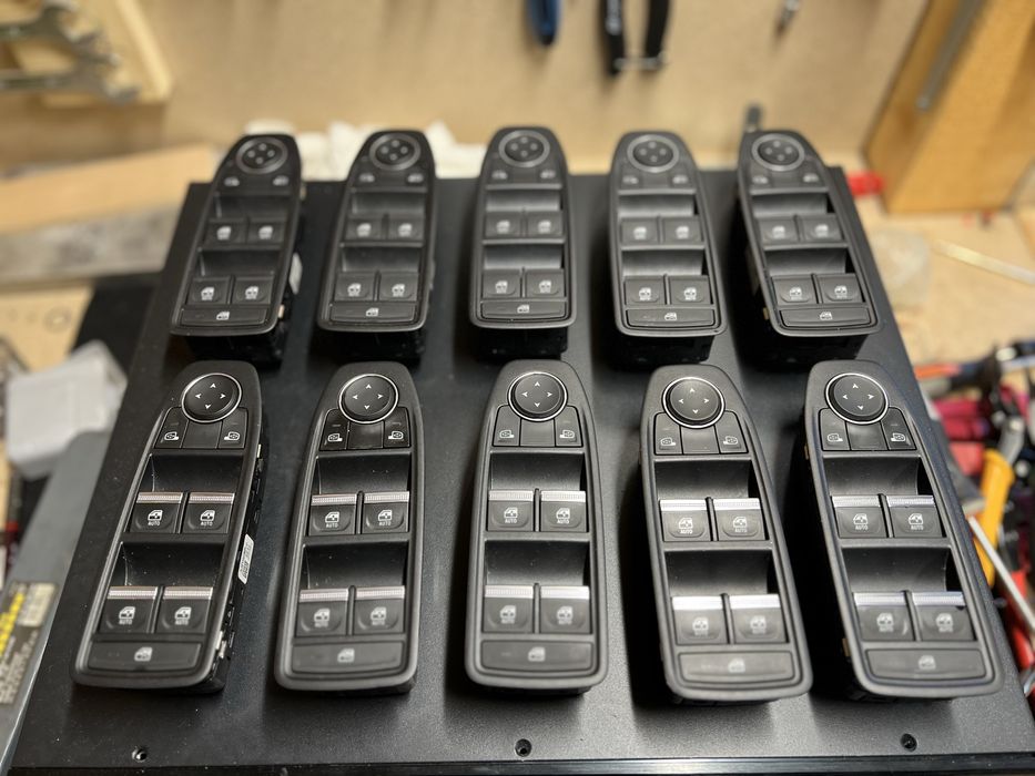 Butoane geamuri Renault Clio 5, Captur 2, Arkana