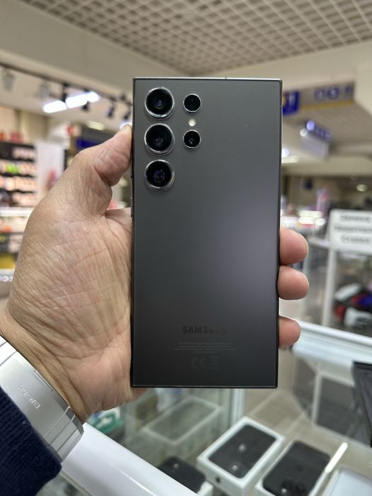 Самсунг S24 ultra 256 гб