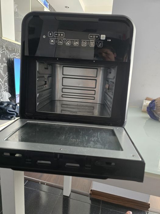 Friteuza cu aer cald Breville Airfryer