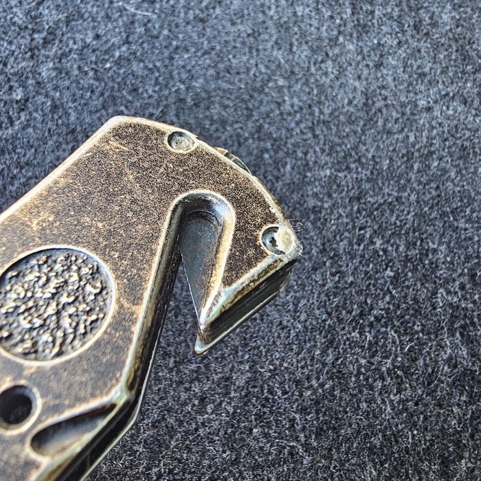 Briceag Magnum by Broker