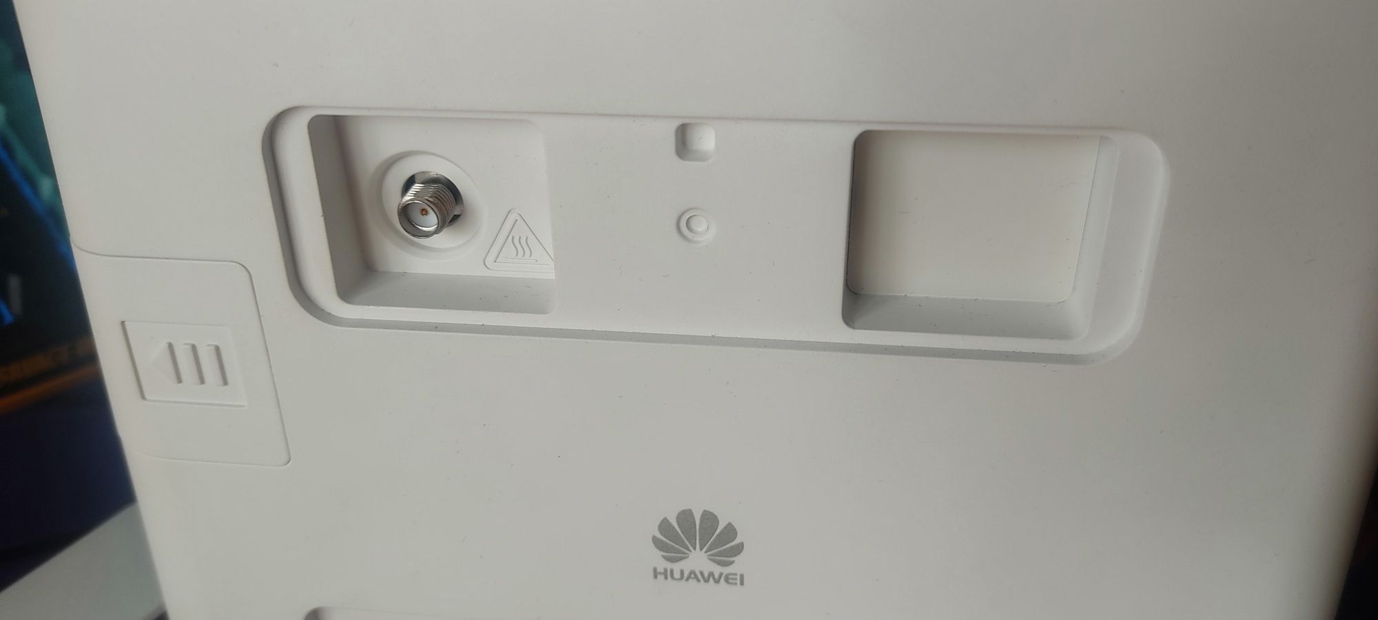 Huawei 4Grouter. Роутер.