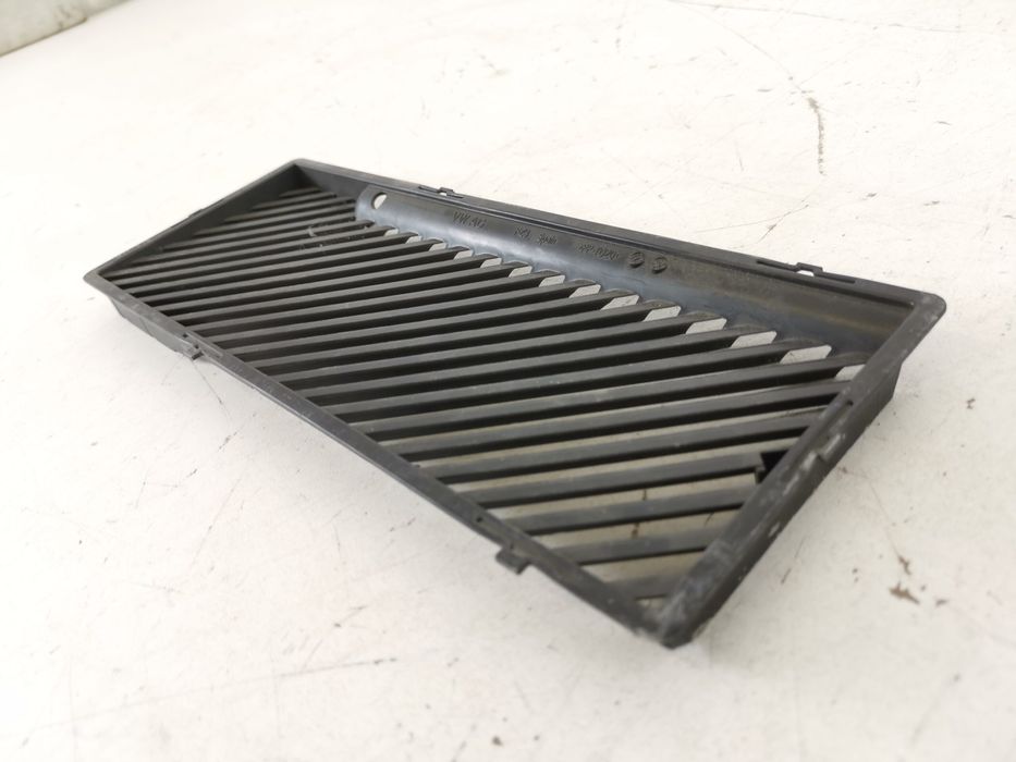 Ауди Q3 / Audi Q3 [ - ] Оригинален въздушен филтърен панел за двигател