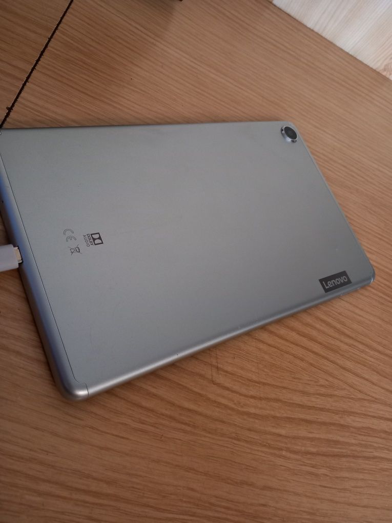 Lenovo Tab M8 platinum Grey