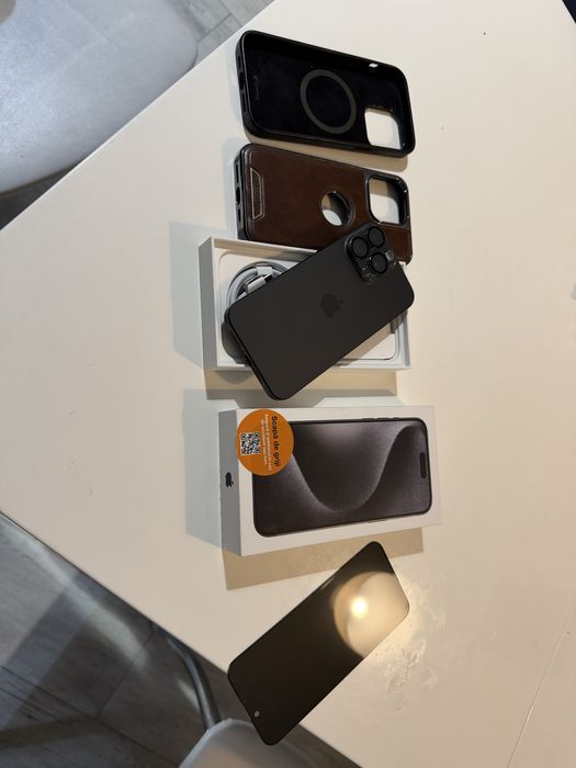 iPhone 15 Pro Max 256GB Black Titanium Stare foarte bună