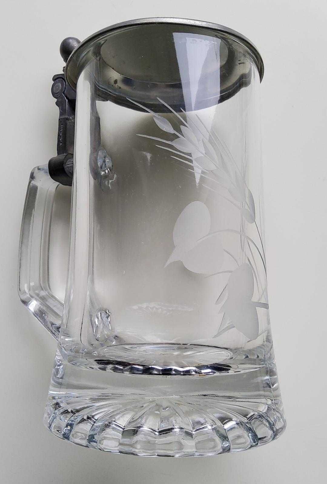 Alwe, Halbă din sticlă, Dimensiuni : Înălțime 16 cm, Greutate 955 g