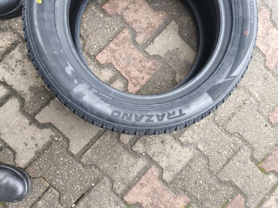 4 cauciucuri 205 /55/16 noi