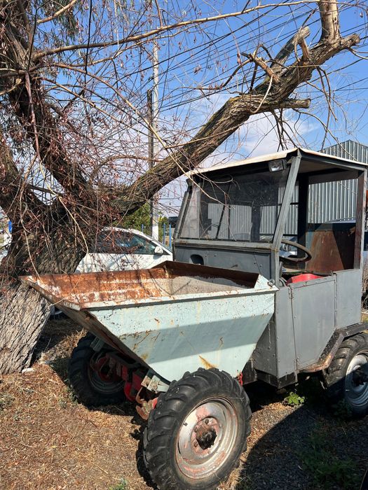 Vând Dumper 4x4 cuva basculanta