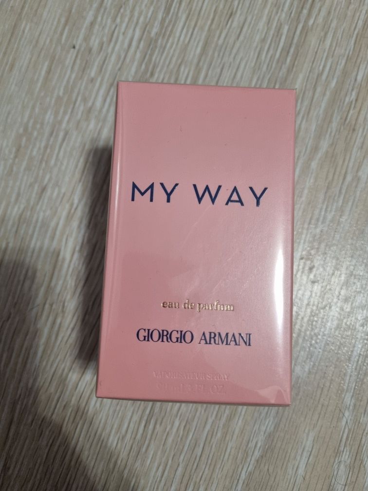 Чисто нов парфюм Armani My Way