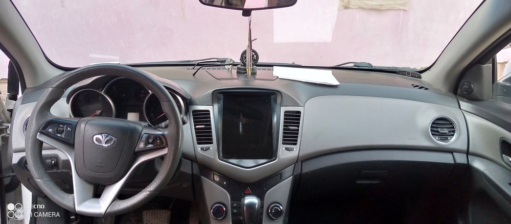 Ласети круз 2009