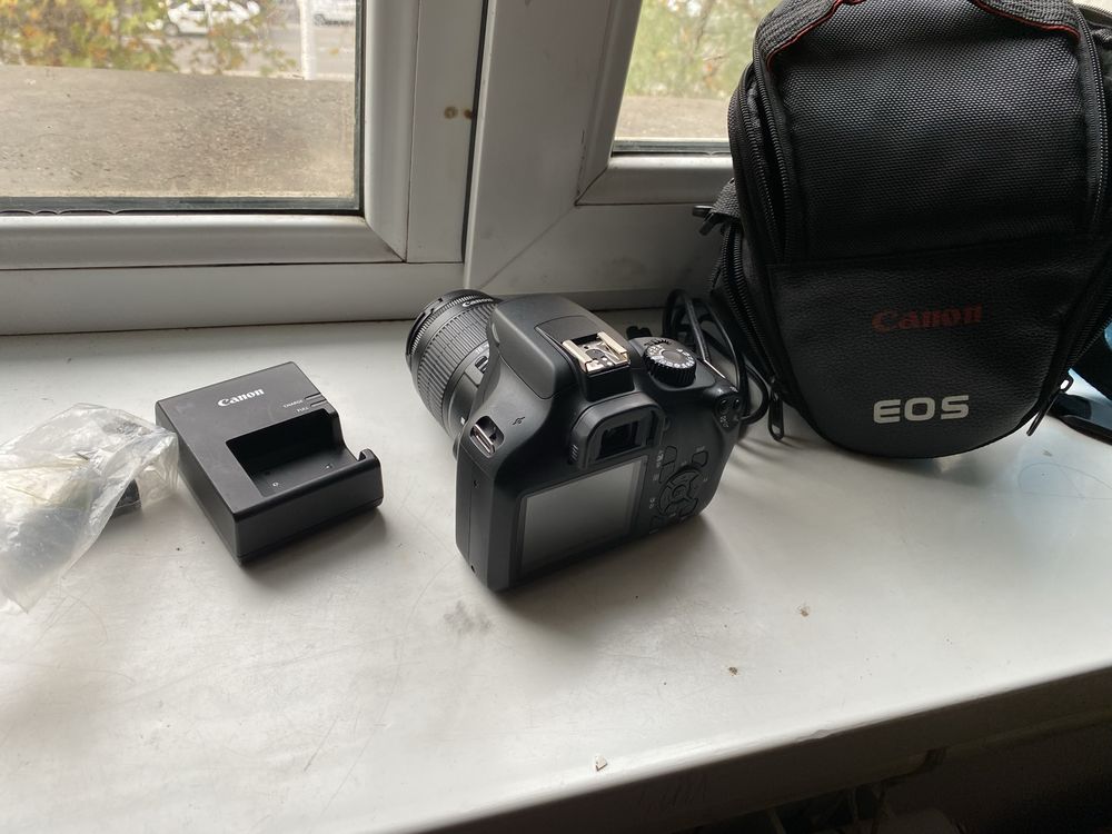 Фотоаппарат Canon 4000d