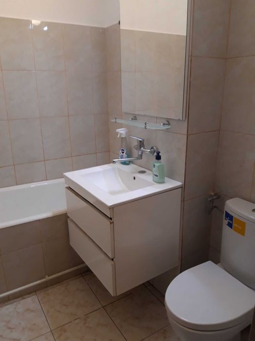 Inchiriez garsoniera/spatiu birou/cabinet/parter