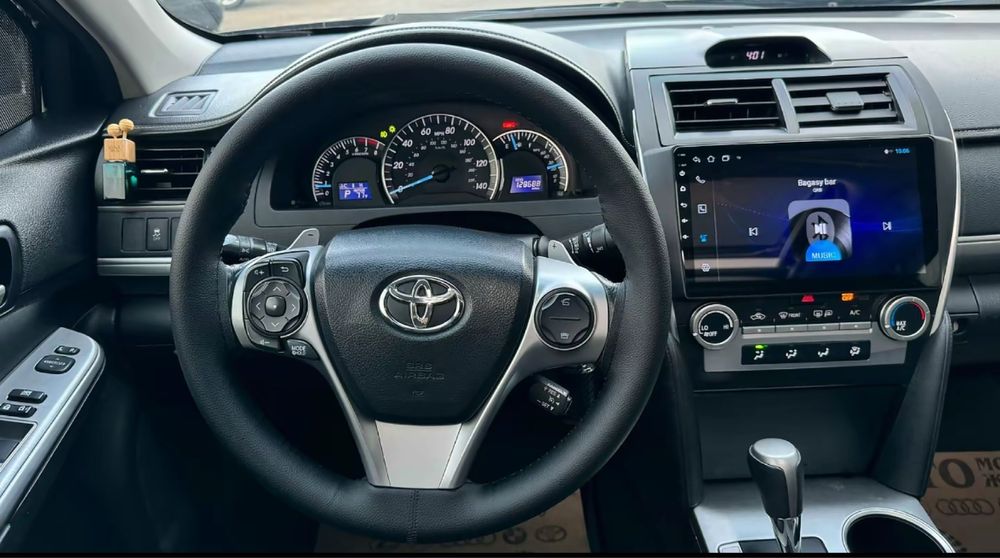 Продам андройд камри 50 америка