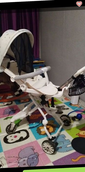 Коляска 10000 тенге