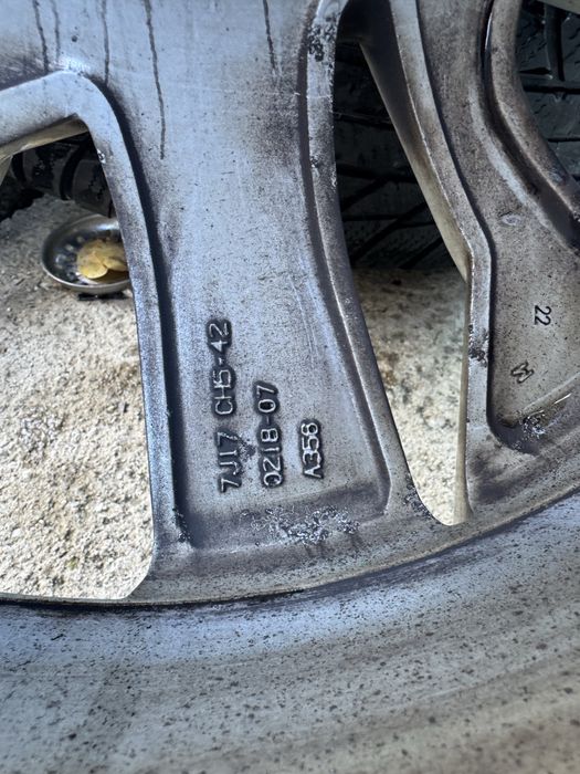 Джанти с гуми 17’’ Peugeot 3008