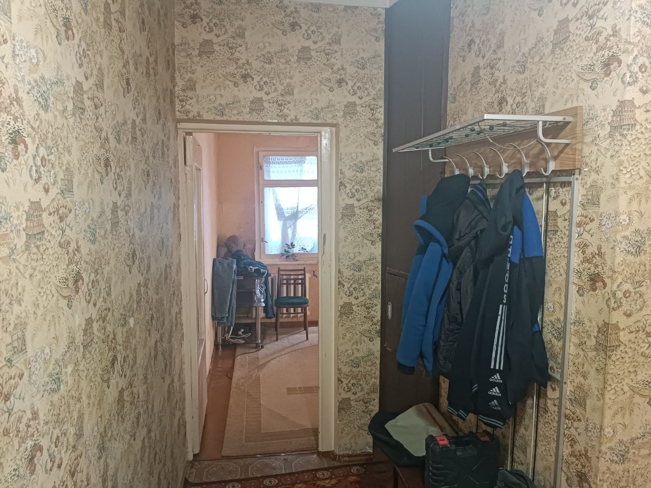 Продаётся однокомнатная квартира на массиве Феруза