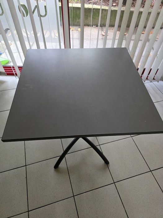 Маси - стабилни, метална основа, качествен плот