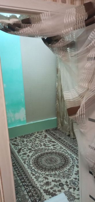 Yashnobod tumani 2 xona uy ijaraga beriladi 300 dollarga oilaga toza