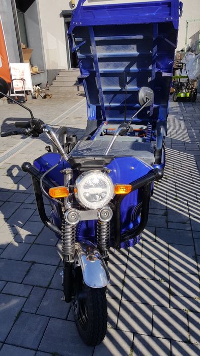 Triciclu transport electric