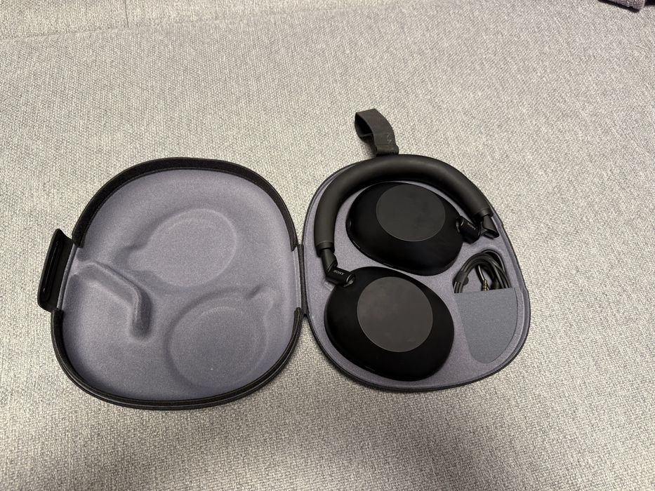 Casti Sony WH-1000XM6