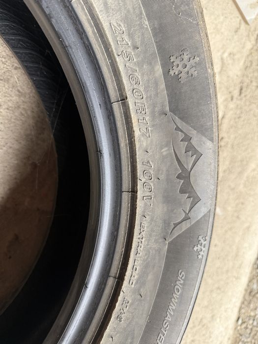 Vând cauciucuri de iarnă.