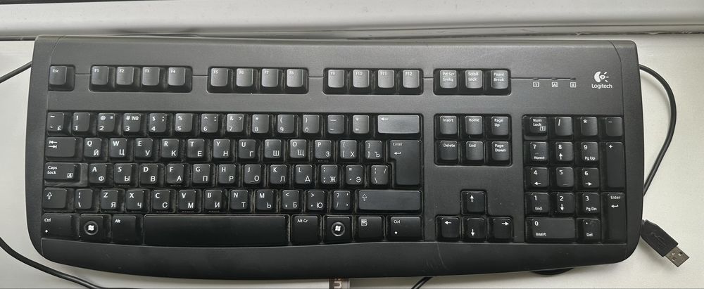 Logitech Deluxe 250 tastatura