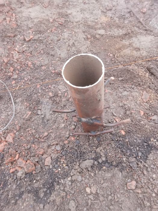 Vând hală metalică 8 m lățime cu 12 m lungime