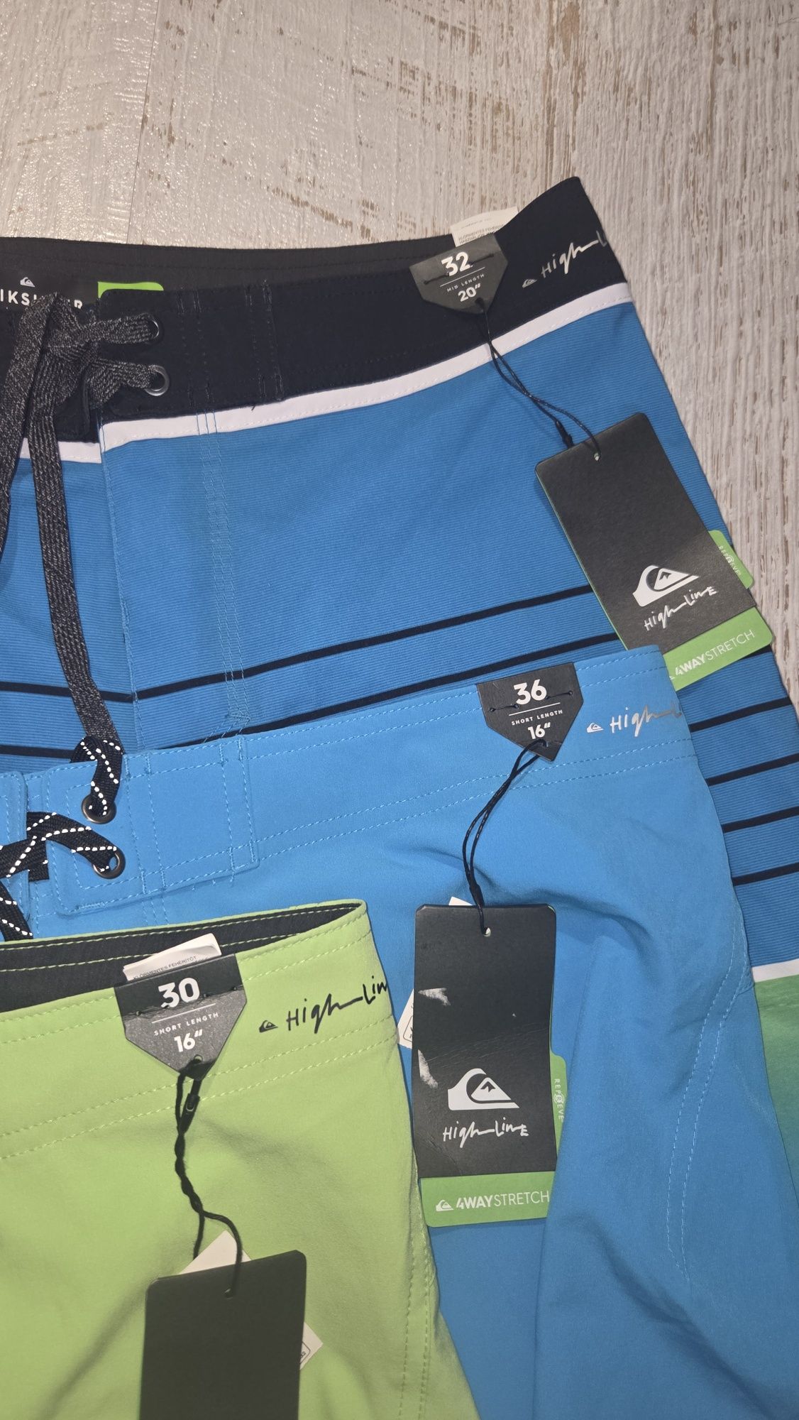 Quiksilver Нови оригинални мъжки борд шорти