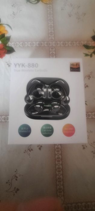 Продам беспроводные наушники. 5000тг.